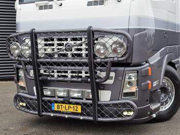 FH400 4X2 / SPECIAL / SHOWTRUCK
